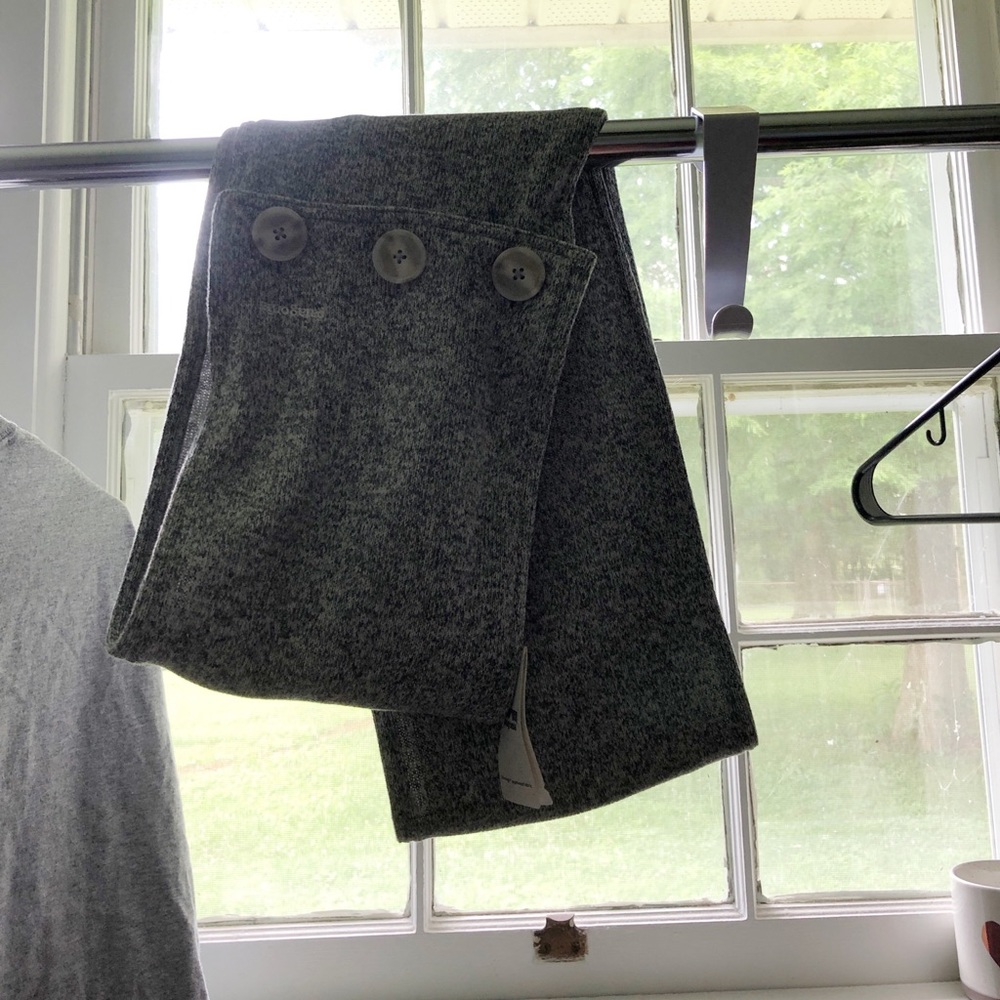 PATAGONIA BUTTON INFINITY SCARF